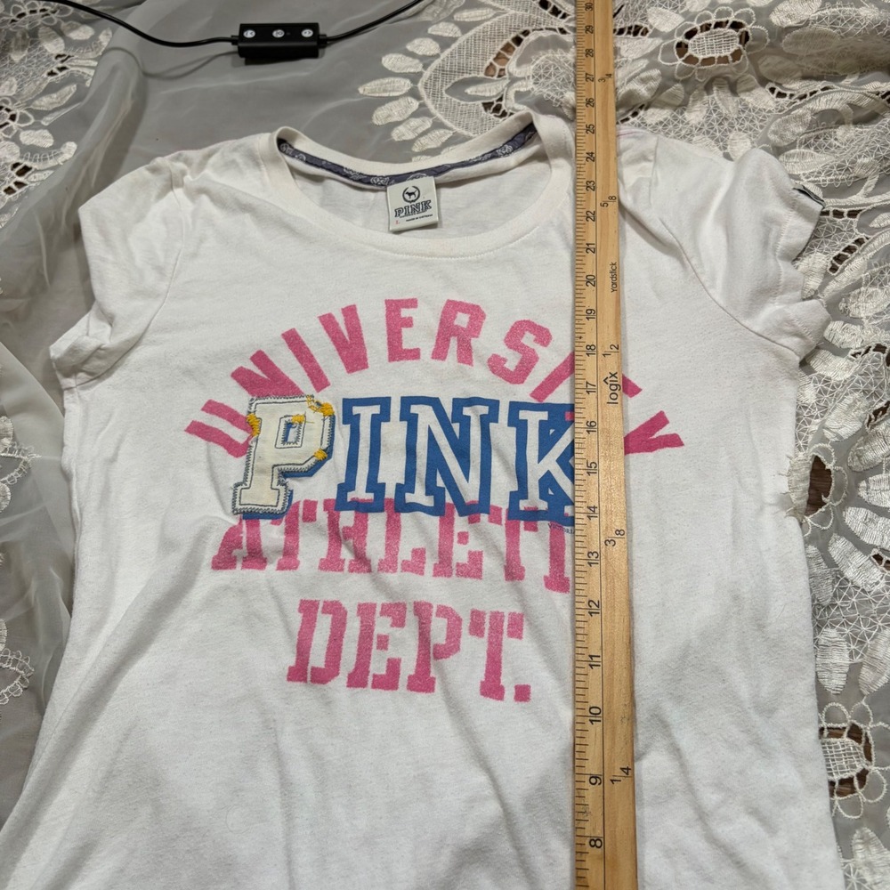 Y2K 2009 Victoria's Secret PINK University Athletic Dep Graphic Tee White - Picture 7 of 8